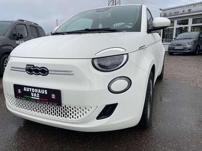Gebraucht Fiat 500e Icon 86 kW (118 PS) 2022 Arktis weiß Kleinwagen