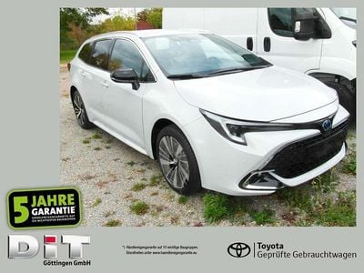 Nuova Toyota Corolla 178 CV (130 kW) 2026 Bianco Station wagon