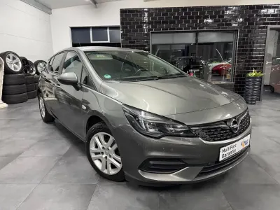 Gebraucht Opel Astra Edition 131 PS (96 kW) 2020 Quarz grau Limousine