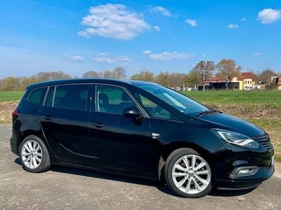 Gebraucht Opel Zafira OPC 170 PS (125 kW) 2017 Schwarz Van / Kleinbus