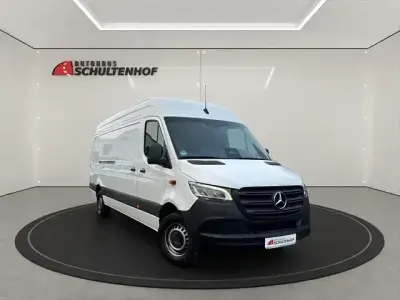 Gebraucht Mercedes Sprinter 170 PS (125 kW) 2025 Weiß Van