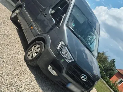 Gebraucht Hyundai H 350 170 PS (125 kW) 2019 Grau Van