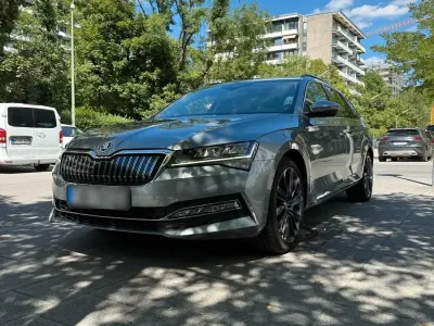 Gebraucht Skoda Superb 217 PS (159 kW) 2020 Grau Kombi