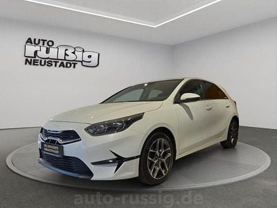 Gebraucht Kia Ceed 160 PS (117 kW) 2024 Weiß Kleinwagen