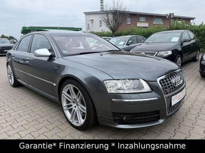 Audi S8