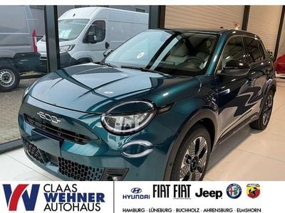 Neu Fiat 600E La Prima 114 kW (156 PS) 2025 Mare grün SUV