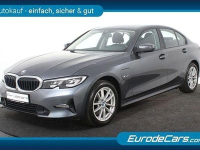 Usado BMW 320e Sport Line 204 CV (150 kW) 2022 Gris Berlina