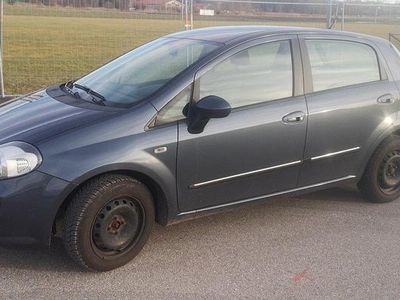 Gebraucht Fiat Punto Evo 77 PS (56 kW) 2010 Grau Kleinwagen