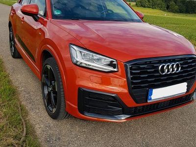 Gebraucht Audi Q2 Sport 150 PS (110 kW) 2019 Orange SUV
