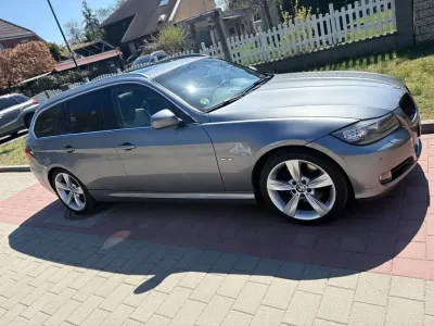 Gebraucht BMW 325 Sport Line 330 PS (242 kW) 2010 Silber Kombi