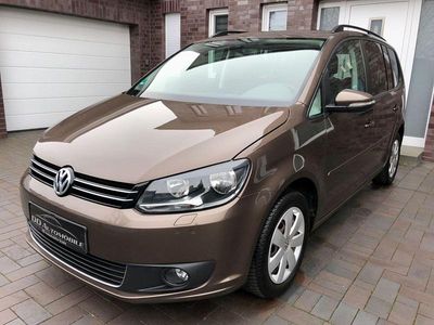 Gebraucht VW Touran Comfortline 105 PS (77 kW) 2012 Braun Van / Kleinbus