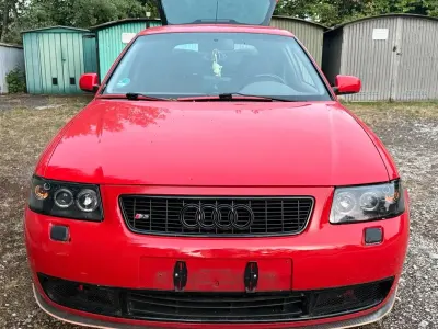 Gebraucht Audi A3 150 PS (110 kW) 1998 Rot Kleinwagen