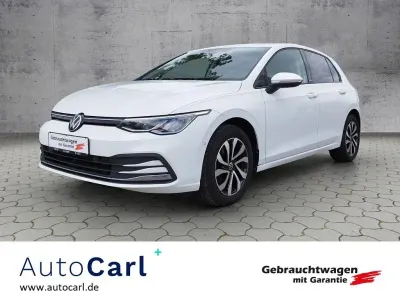 Gebraucht VW Golf VIII Active 116 PS (85 kW) 2022 Weiß Limousine