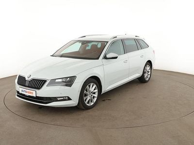 Gebraucht Skoda Superb Style 150 PS (110 kW) 2016 Weiß Kombi