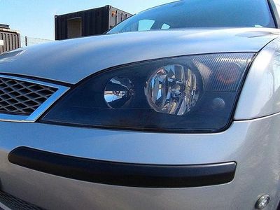 Gebraucht Ford Mondeo Titanium 110 PS (80 kW) 2006 Silber Limousine