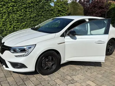 Brugt Renault Mégane LIMITED 140 HK (102 kW) 2020 Hvid Sedan