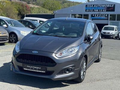 Usata Ford Fiesta ST-Line 140 CV (102 kW) 2017 Grigio Utilitaria