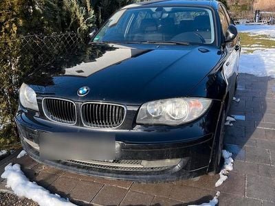 Schwarz Gebraucht 2009 BMW 118 Kleinwagen | 3.699 € (Guter Preis)