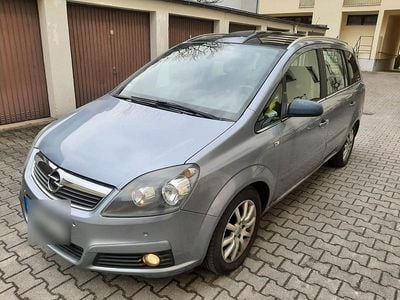 Usata Opel Zafira 105 CV (77 kW) 2007 Monovolume