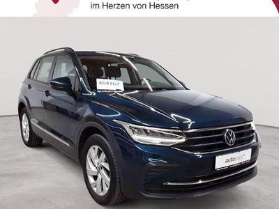 Nightshade blue metallic Gebraucht 2021 VW Tiguan Life SUV | 25.890 € (Fairer Preis)