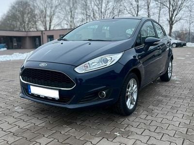 Blau Gebraucht 2017 Ford Fiesta Kleinwagen | 7.200 € (Etwas zu teuer)