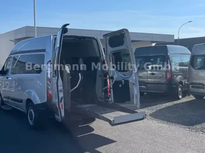 Usata Ford Transit Custom 131 CV (96 kW) 2018 Argento Monovolume