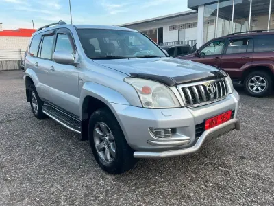 Gebraucht Toyota Land Cruiser 173 PS (127 kW) 2006 Silber SUV