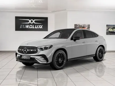 Neu Mercedes GLC300e Premium Plus 333 PS (244 kW) 2026 Grau Limousine