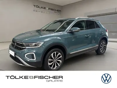 Gebraucht VW T-Roc Style 150 PS (110 kW) 2023 Petroleum blue (metallic) SUV