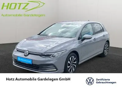 Gebraucht VW Golf VIII Active 116 PS (85 kW) 2021 Mondsteingrau Limousine
