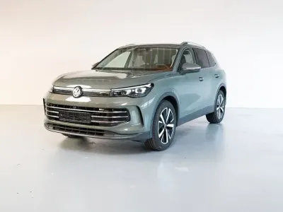 Gebraucht VW Tiguan Elegance 150 PS (110 kW) 2025 Grün SUV