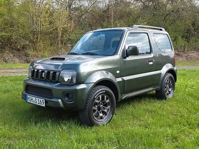 Usata Suzuki Jimny 86 CV (63 kW) 2017 Verde SUV