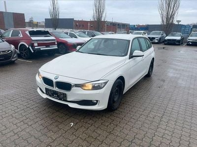 Weiß Gebraucht 2014 BMW 320 Kombi | 5.500 € (Guter Preis)