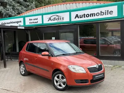Gebraucht Skoda Fabia Style 86 PS (63 kW) 2008 Orange Limousine