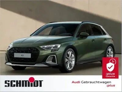 Gebraucht Audi A3 Comfort 150 PS (110 kW) 2025 Distriktgrün metallic Limousine