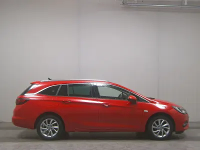 Usata Opel Astra Elegance 131 CV (96 kW) 2021 Rosso Station wagon