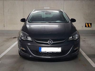 Używany Opel Astra 170 KM (125 kW) 2013 Szary Kombi