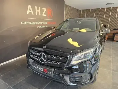 Gebraucht Mercedes GLA220 AMG line 184 PS (135 kW) 2017 Schwarz SUV