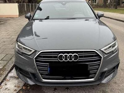 Gebraucht Audi A3 S-Line 150 PS (110 kW) 2018 Grau Limousine
