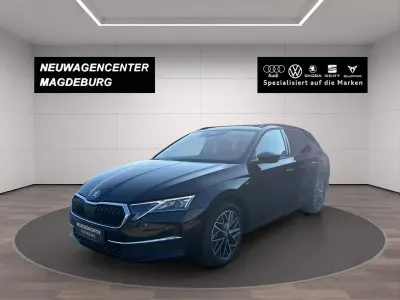 Gebraucht Skoda Octavia Tour 150 PS (110 kW) 2025 Schwarzmagic perleffekt Kombi