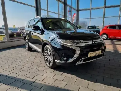 Usata Mitsubishi Outlander Active 150 CV (110 kW) 2018 Nero SUV