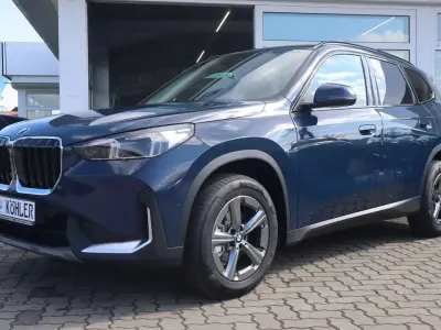Gebraucht BMW X1 136 PS (100 kW) 2026 Blau SUV