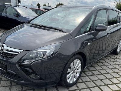 Grau Gebraucht 2012 Opel Zafira Tourer Innovation Van / Kleinbus | 6.999 € (Fairer Preis)