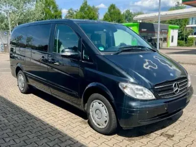 Używany Mercedes Viano 150 KM (110 kW) 2005 Czarny Minivan
