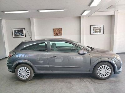 Gebraucht Opel Astra GTC Edition 90 PS (66 kW) 2009 Grau Limousine