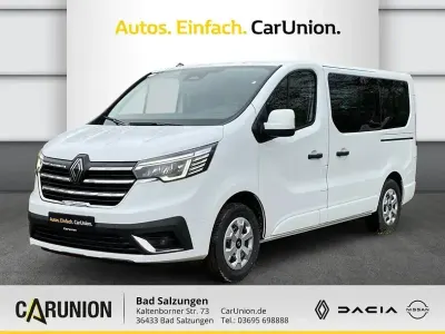 Usado Renault Trafic Evolution 150 HP (110 kW) 2024 Branco Monovolume