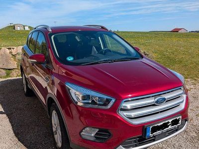 Usata Ford Kuga Titanium 150 CV (110 kW) 2018 Rosso SUV