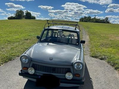Grau Gebraucht 1987 Trabant 601 Kleinwagen | 3.650 €