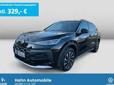 Second-hand VW T-Roc Life 116 CP (85 kW) 2026 Negru SUV