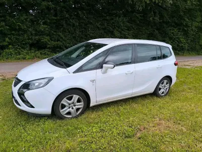 Gebraucht Opel Zafira Tourer drive 140 PS (102 kW) 2016 Weiß Van / Kleinbus